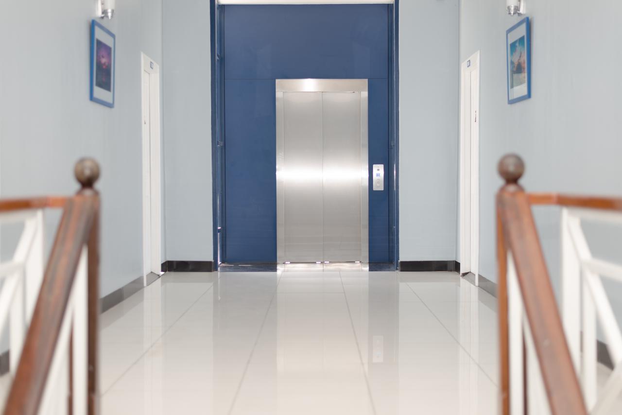 Status Hotel Τζώρτζταουν Εξωτερικό φωτογραφία