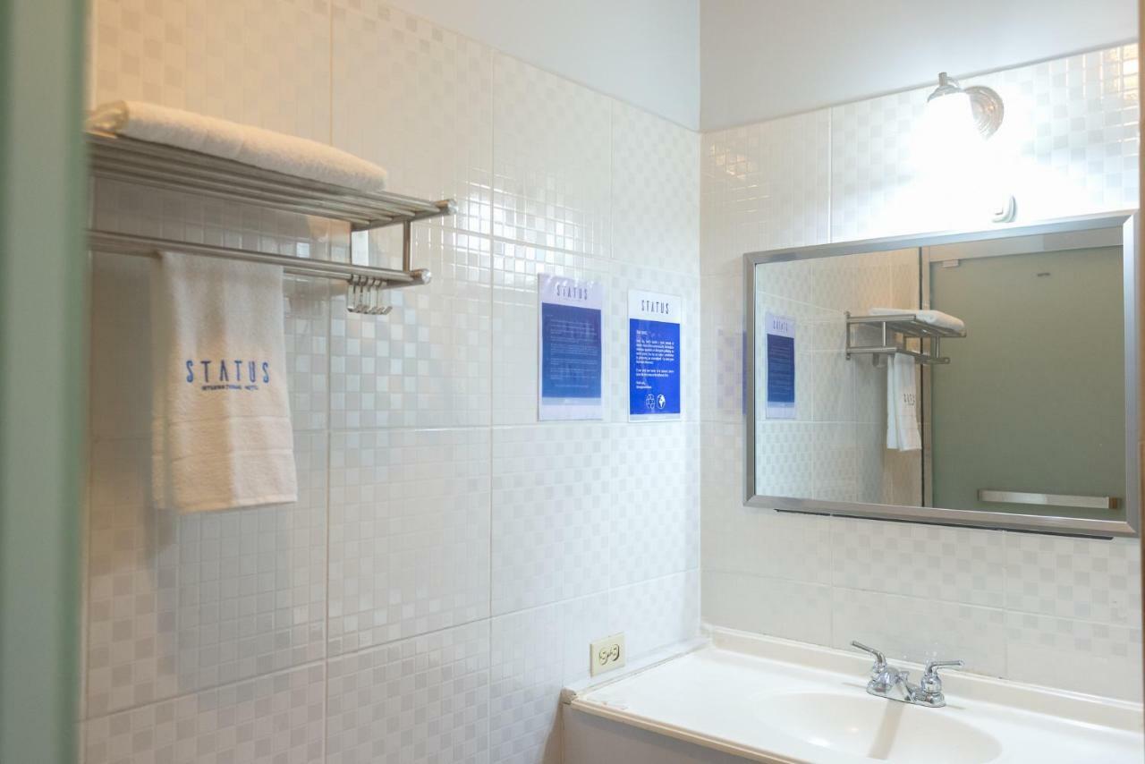 Status Hotel Τζώρτζταουν Εξωτερικό φωτογραφία